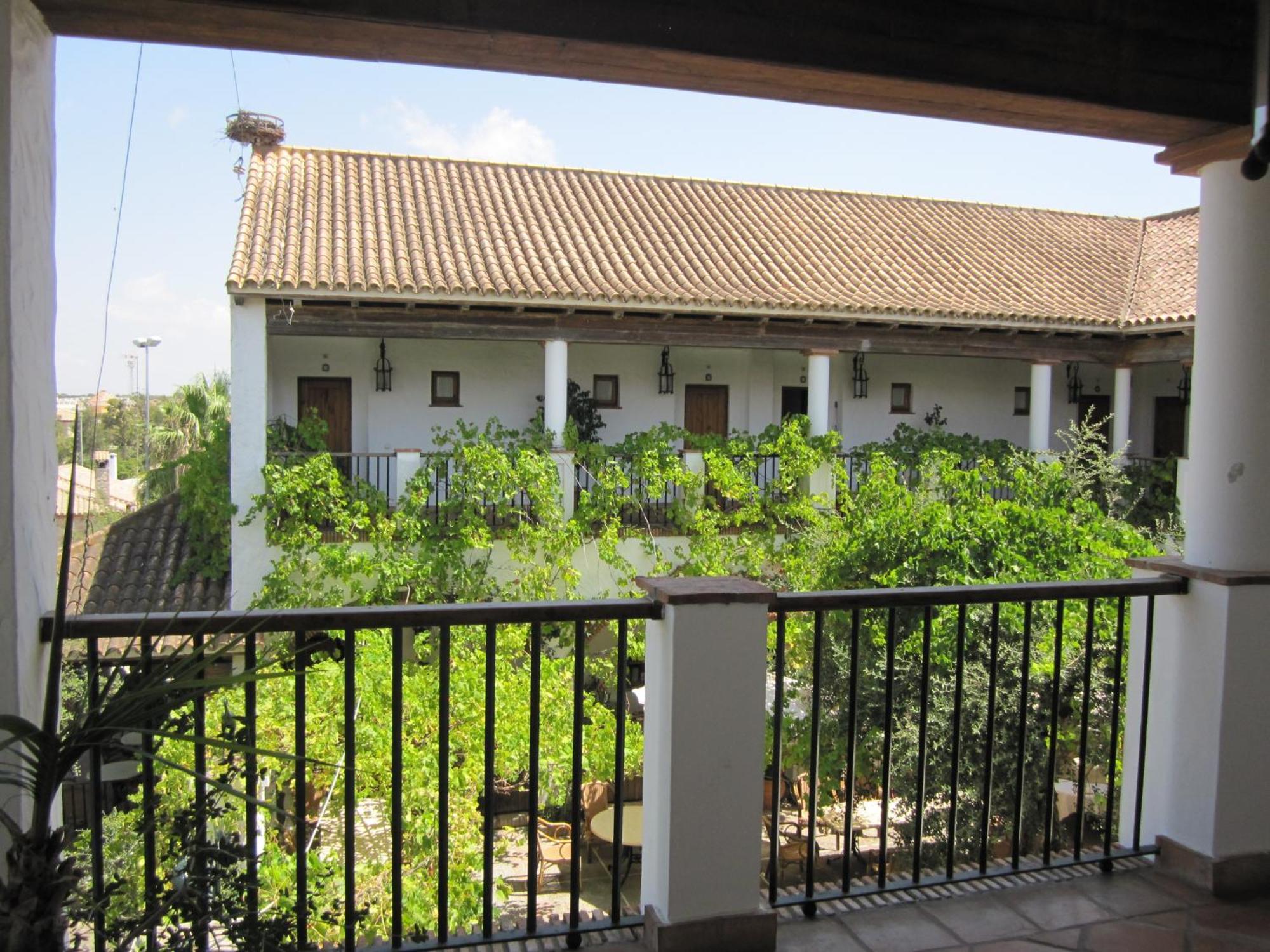 بينالوب كاساس فِييخاس Hotel Cortijo Las Grullas المظهر الخارجي الصورة